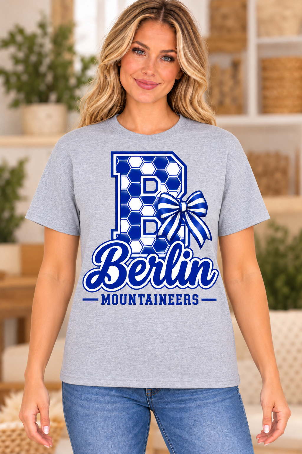 Berlin Mountaineers Honeycomb B Monogram Bow Sport Gray T-Shirt girl mockup