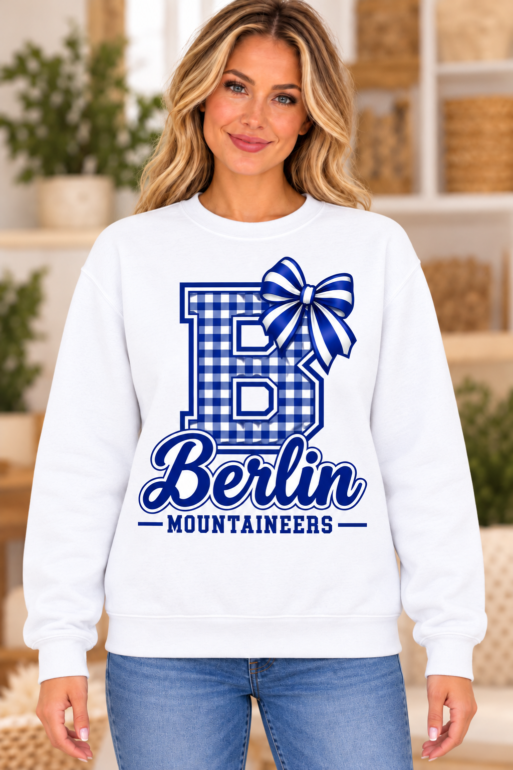 Berlin Mountaineers Gingham B Bow White Crewneck girl mockup