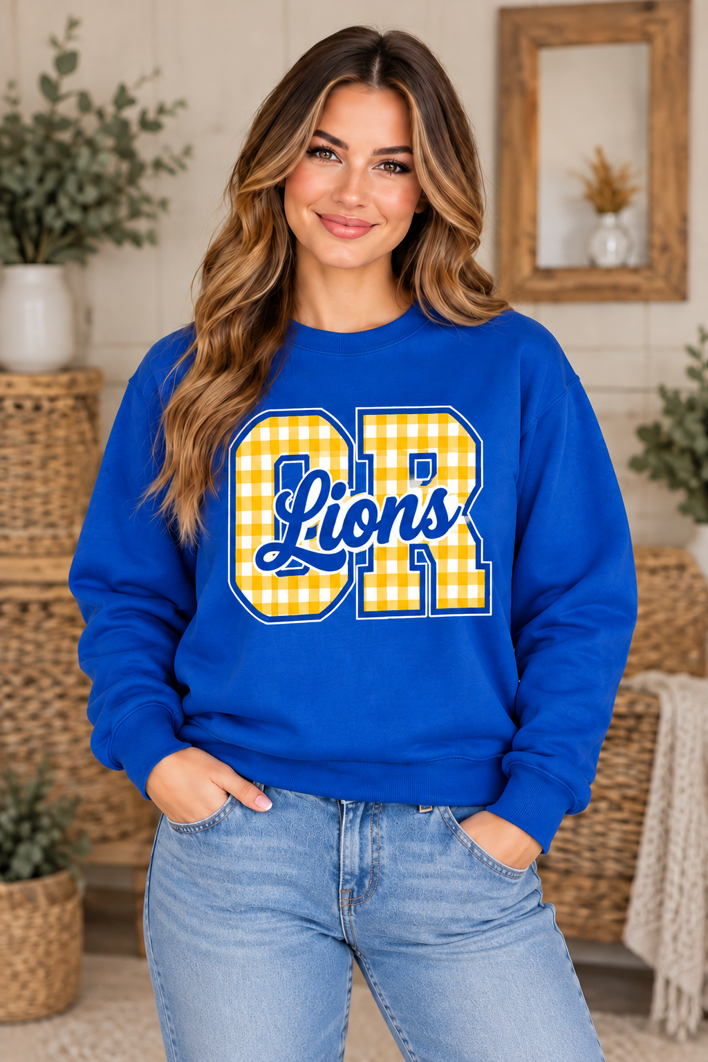 Chestnut Ridge Lions Gingham CR Script Crewneck — Royal Blue