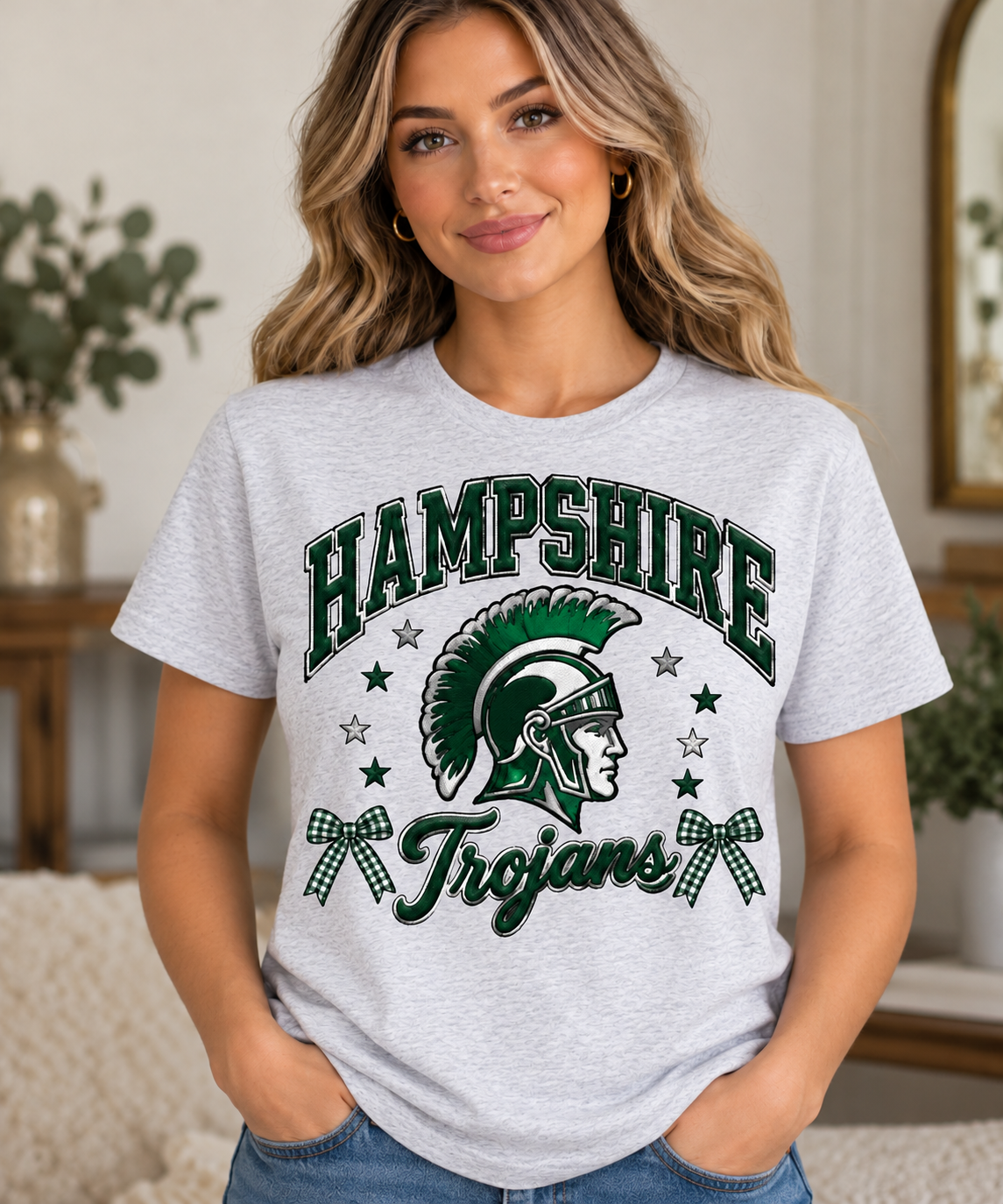 Hampshire Trojans Trojan Helmet Bows Ash Gray T-Shirt