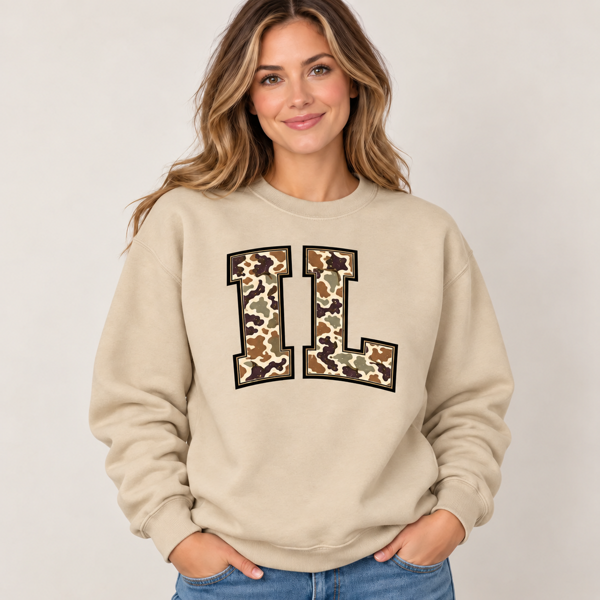 Illinois IL camouflage varsity sand crewneck – sharp rebuilt mockup